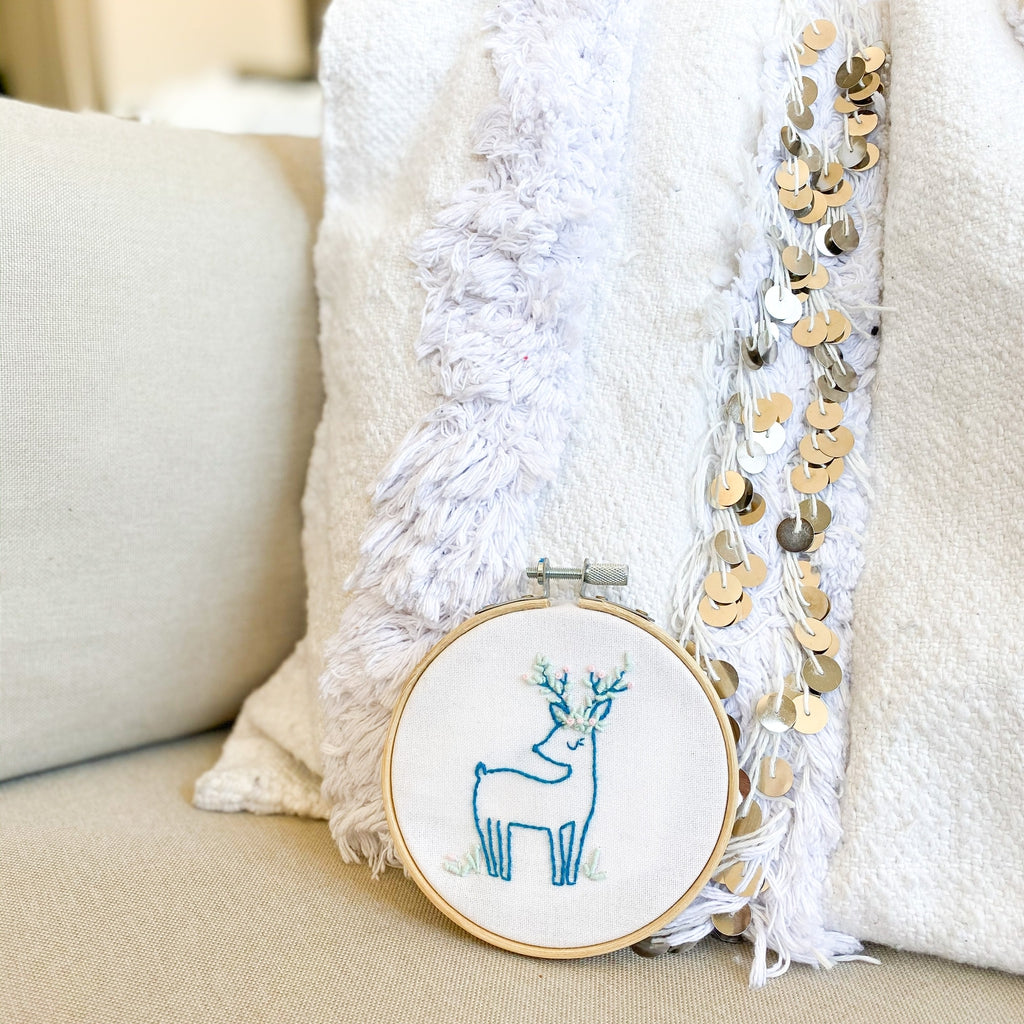 Kit broderie Petite Biche