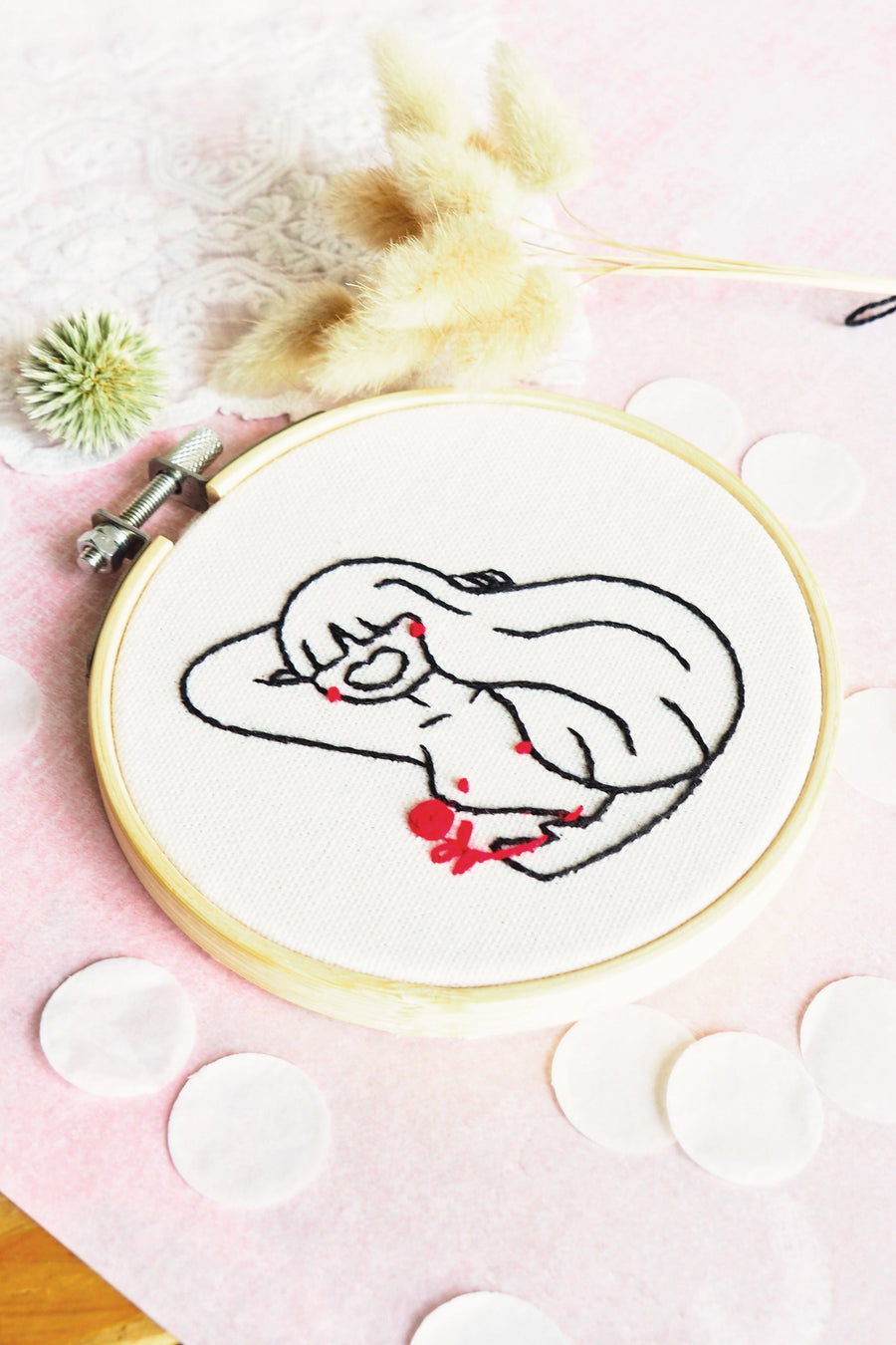 Kit Broderie Femme Sensuelle