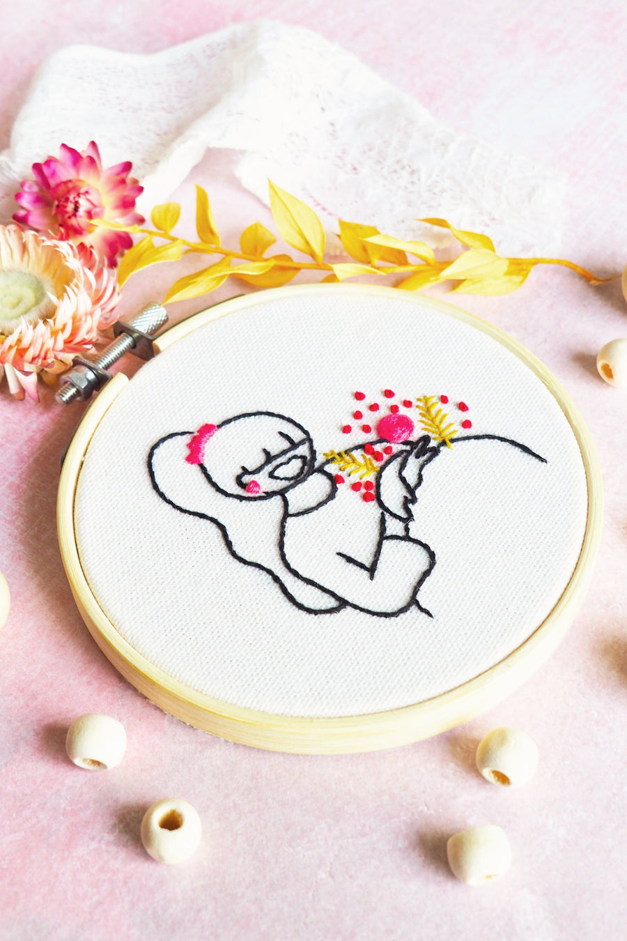 Kit Broderie Femme Enceinte