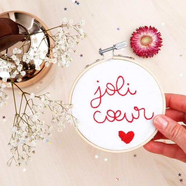 Pretty Heart Embroidery Kit