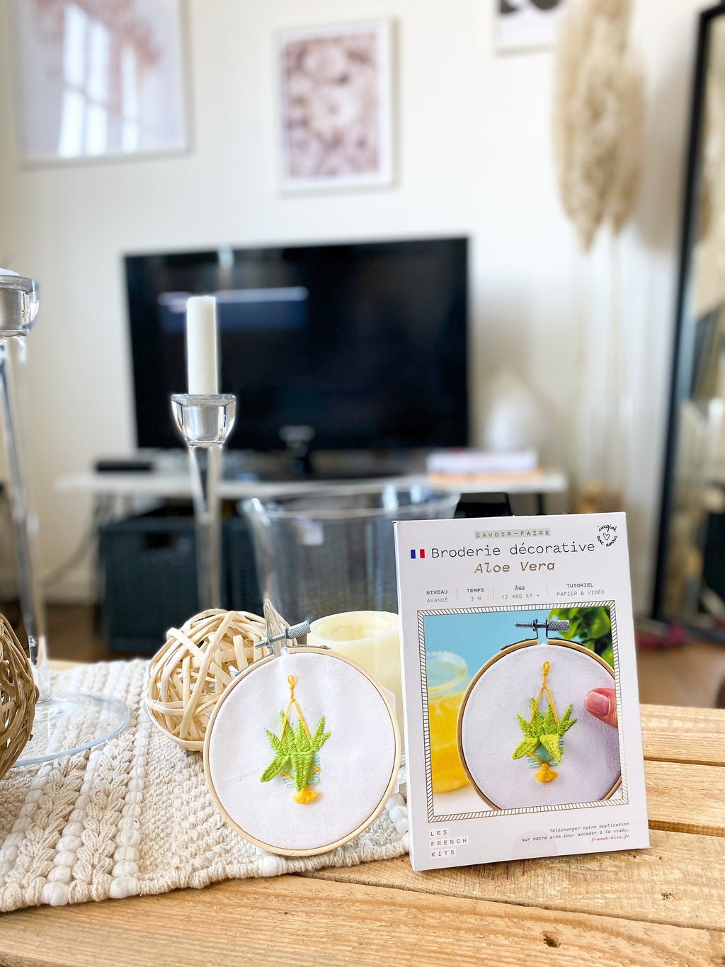 Green Embroidery Kit - Aloe Vera