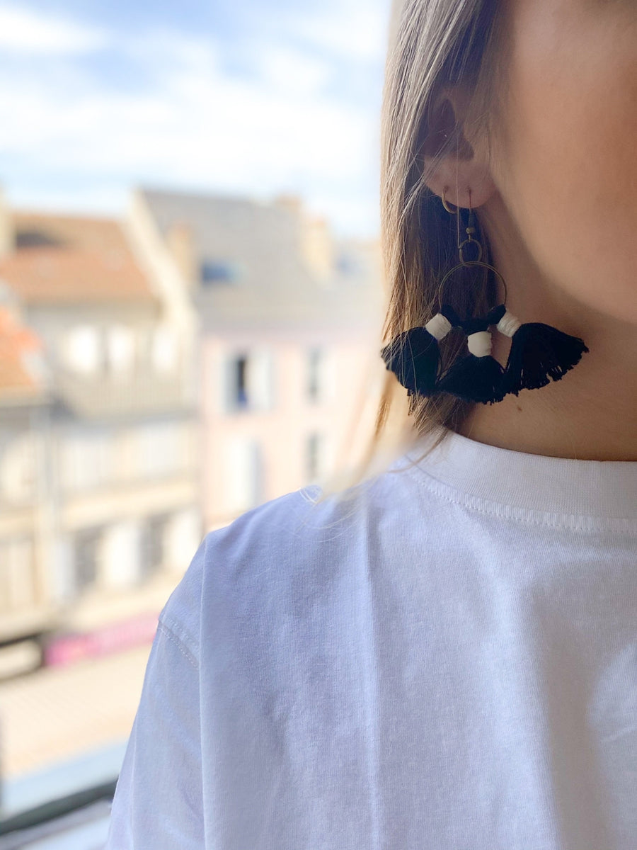 Kit Macramé Boucles d’oreilles - Plumes & Pompons