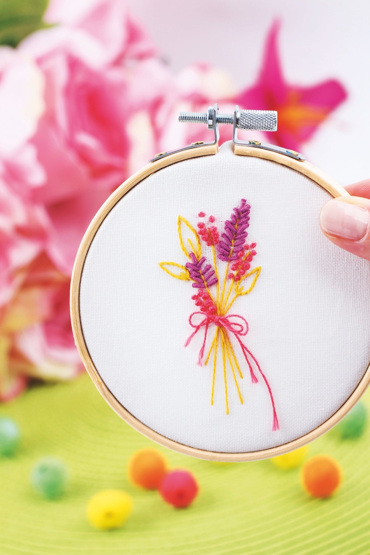 Field Flowers Embroidery Kit