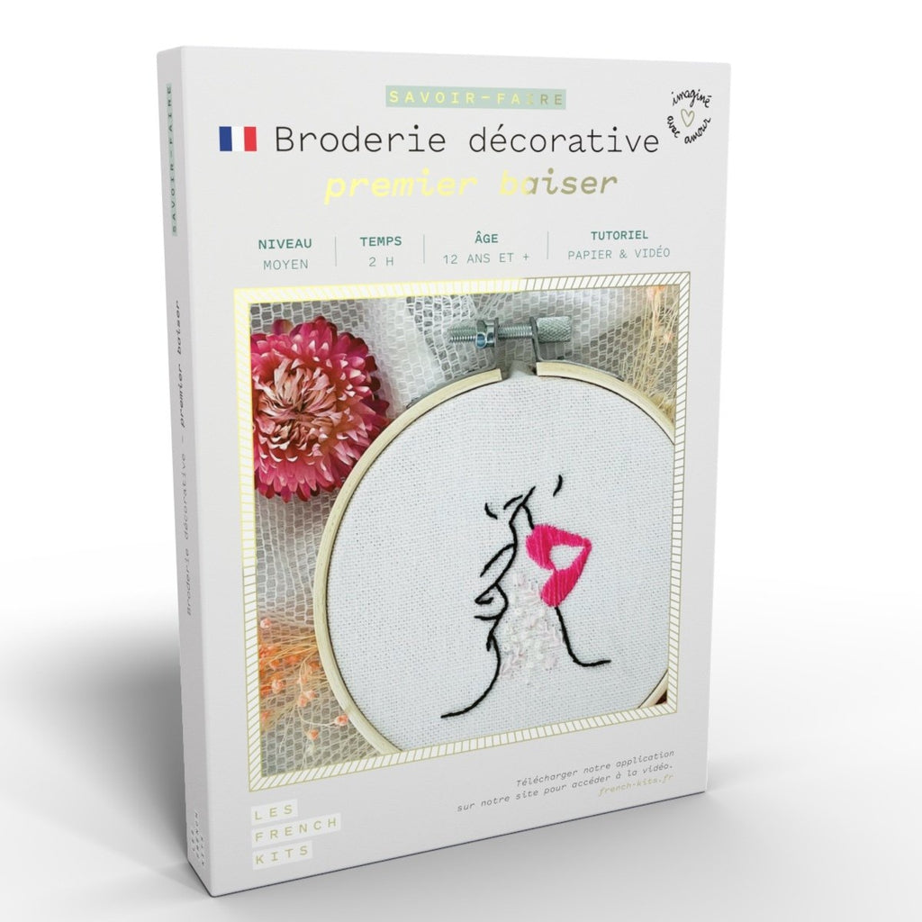 Embroidery Kit - First Kiss