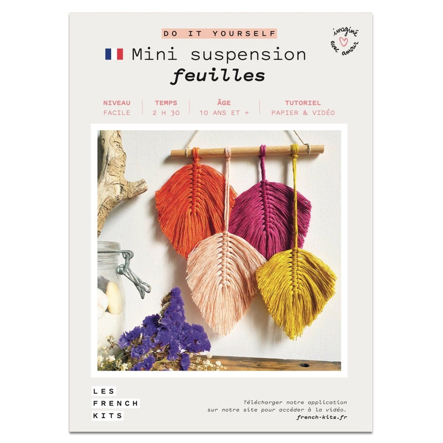 Macramé Mini-Hanging Kit - 4 Feathers